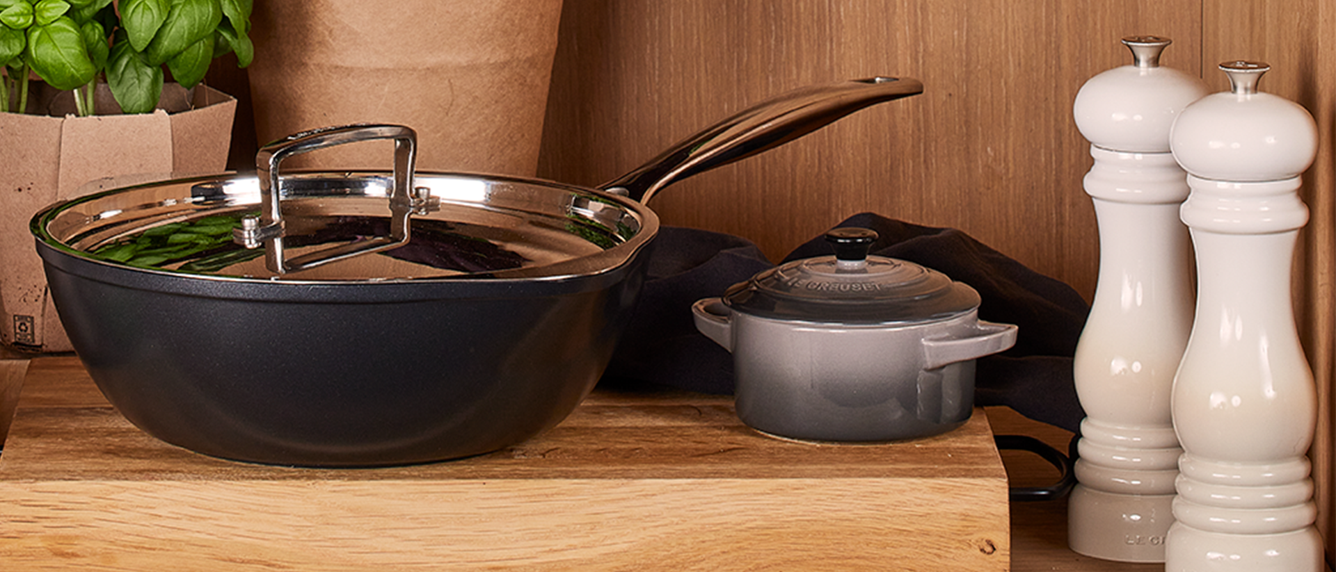 https://www.lecreuset.co.nz/on/demandware.static/-/Sites-LCNZ-Library/default/dw15f6f7d7/images/your_kitchen_mainHome/NPD%20Banner_1920x823.png