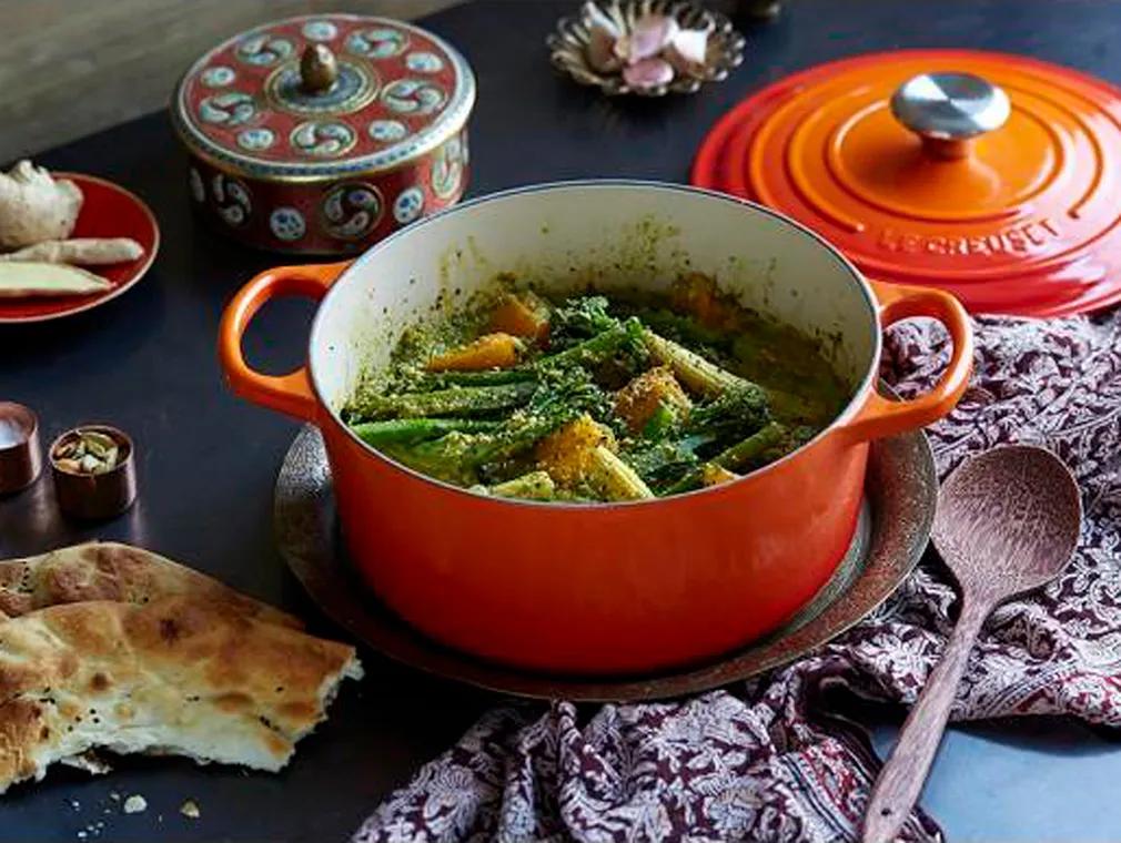 Vegetable, pistachio and Black Pepper Curry